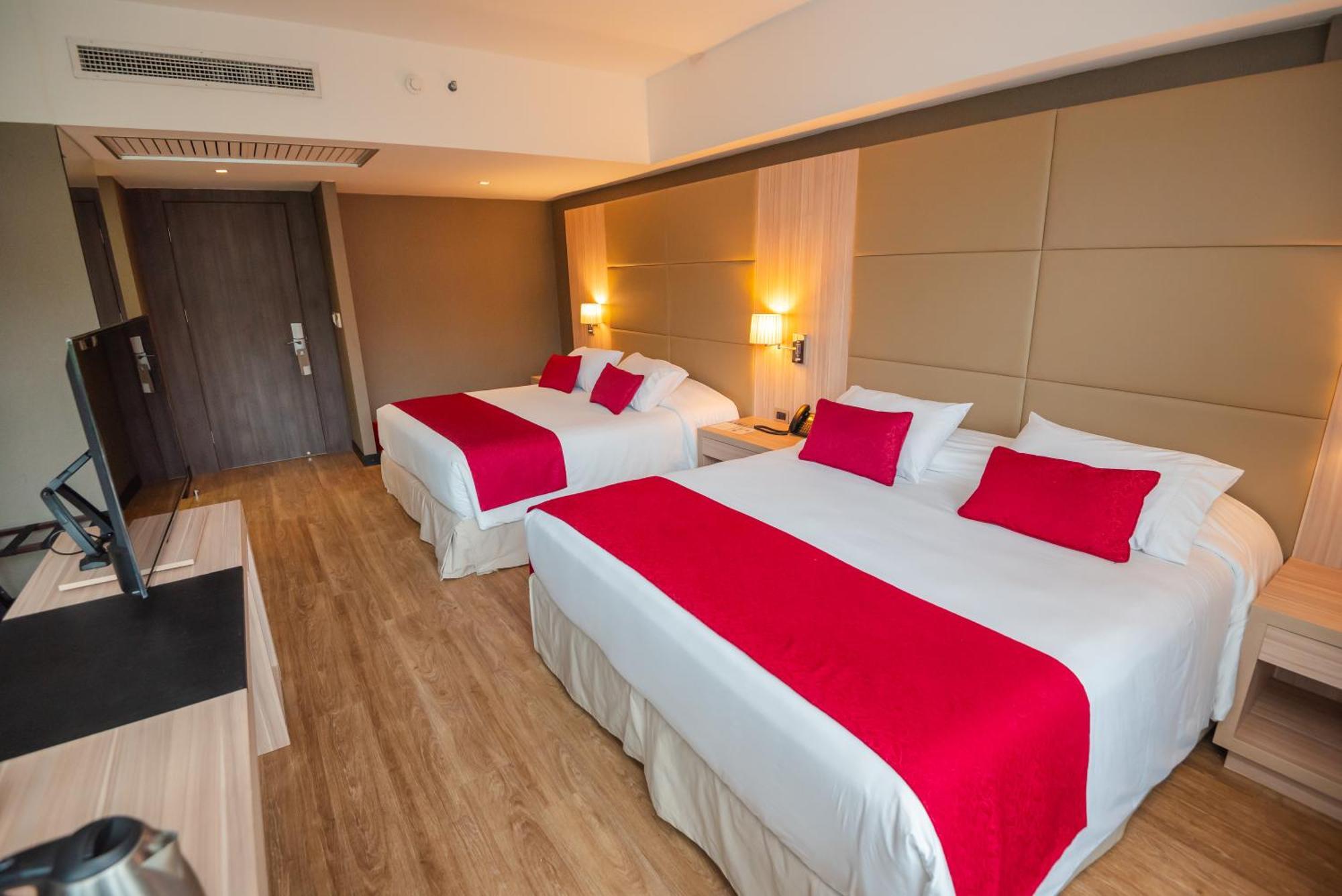 Savoy Hotel Encarnación Kültér fotó