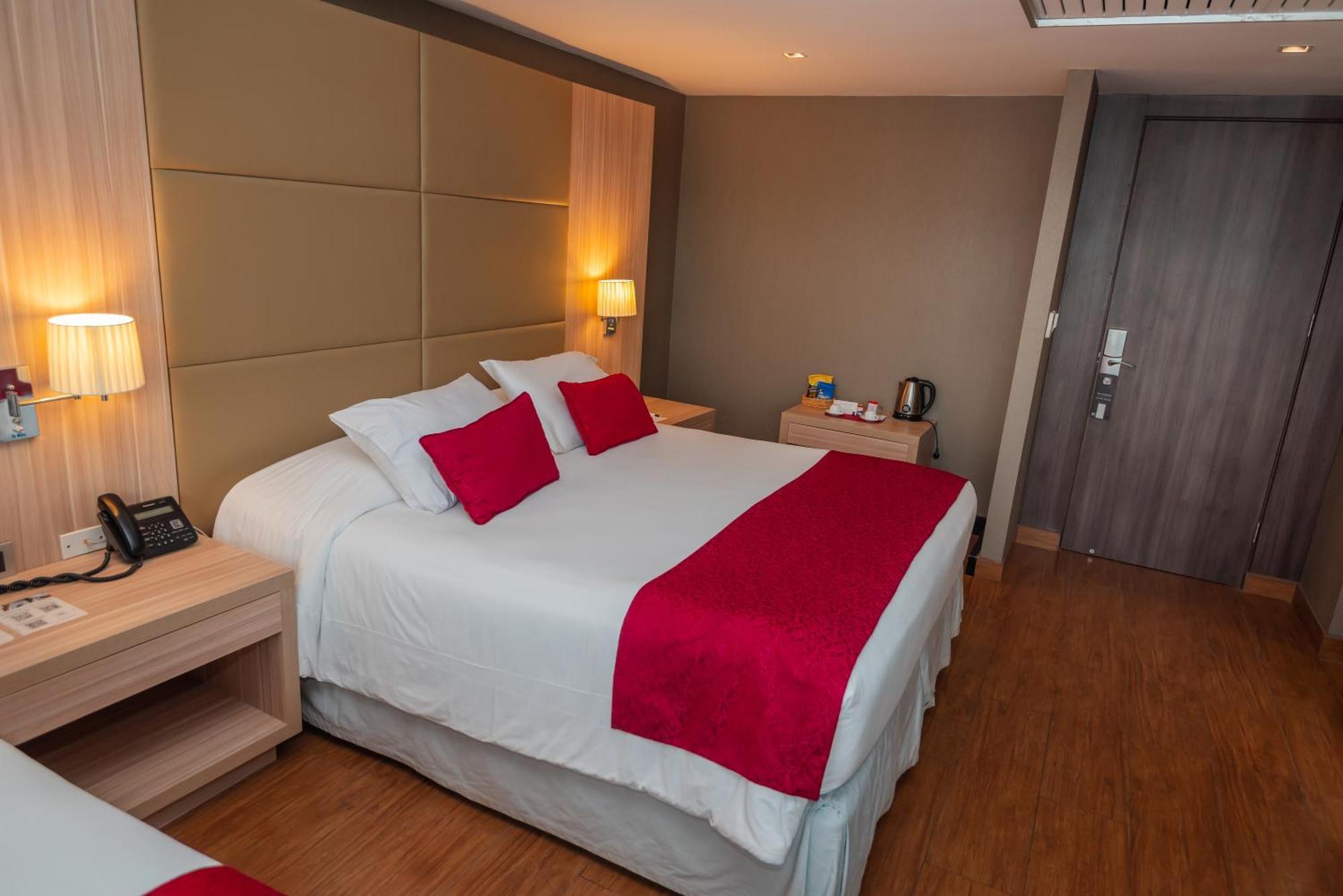 Savoy Hotel Encarnación Kültér fotó