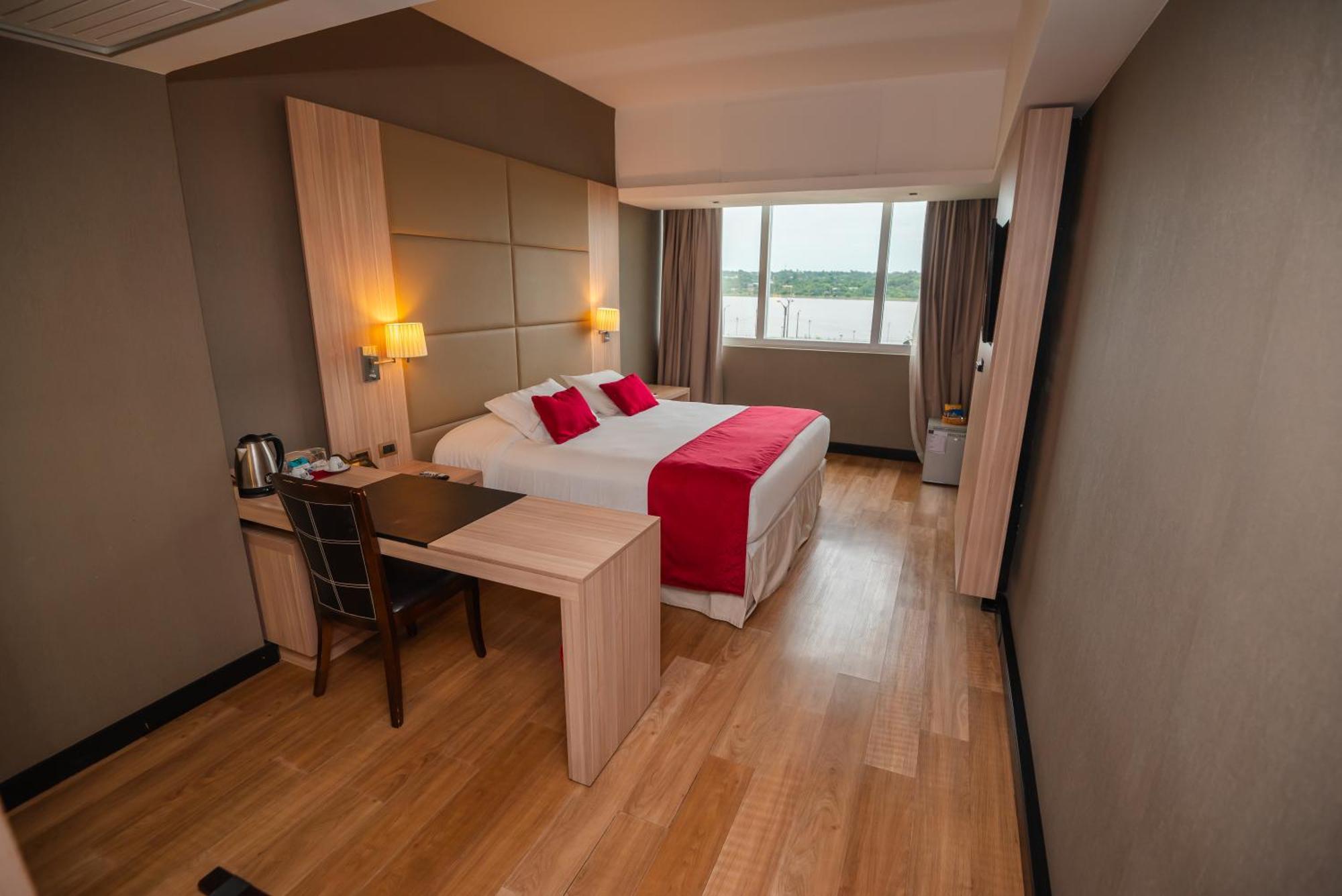 Savoy Hotel Encarnación Kültér fotó
