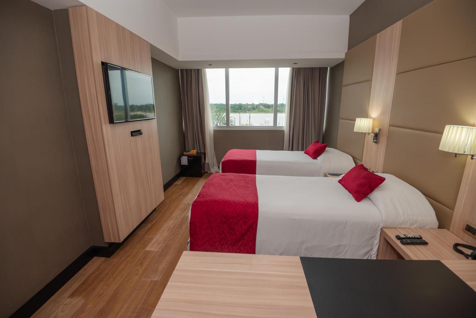 Savoy Hotel Encarnación Kültér fotó
